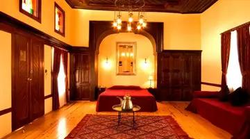 Alp Pasa Hotel