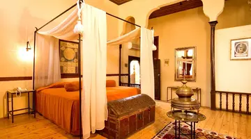 ALP PASA HOTEL