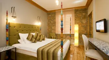 ALP PASA HOTEL