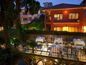 ALP PASA HOTEL