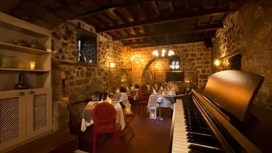 Alp Pasa Hotel