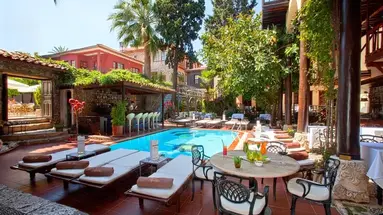 Alp Pasa Hotel
