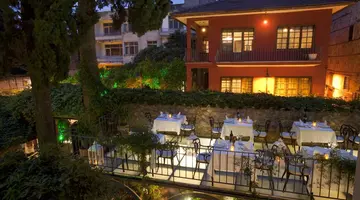 ALP PASA HOTEL