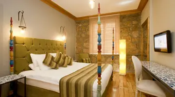 ALP PASA HOTEL