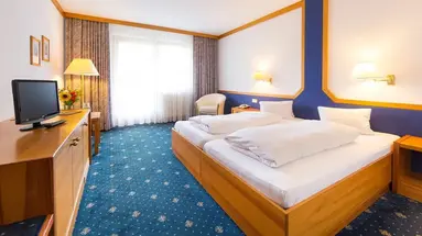 Alpenhotel Weitlanbrunn
