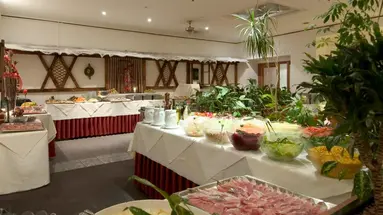 Alpenhotel Weitlanbrunn