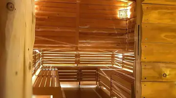 Alpina Lodge Hotel