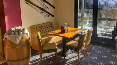 Alpina Lodge Hotel