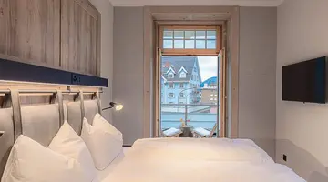 ALPINE INN Davos