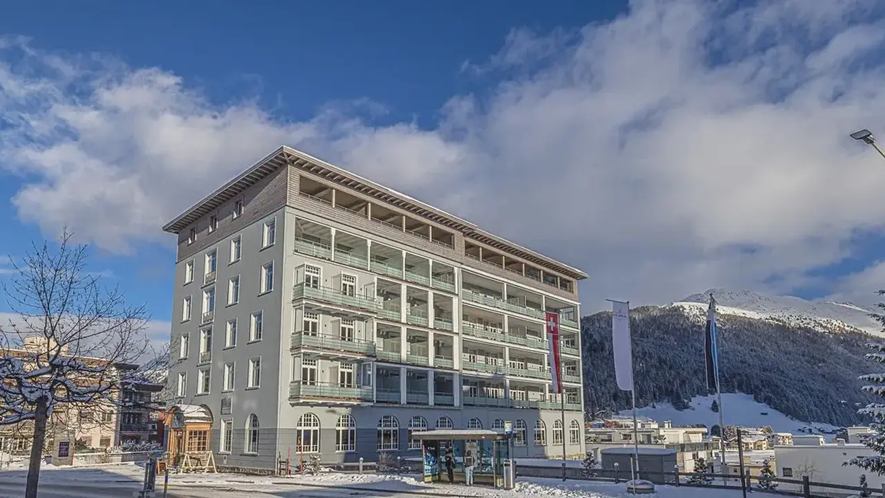 ALPINE INN Davos