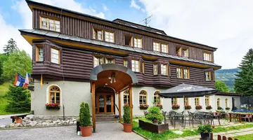 Alpsky Hotel