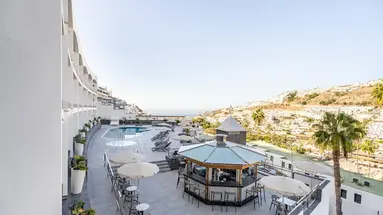 Altair Apartments