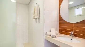 Altair Apartments