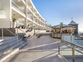 Altair Apartments