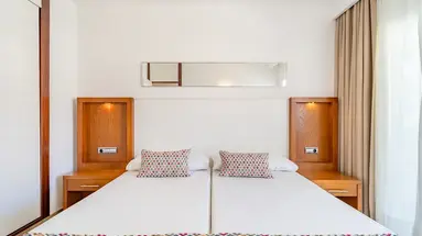 Altair Apartments