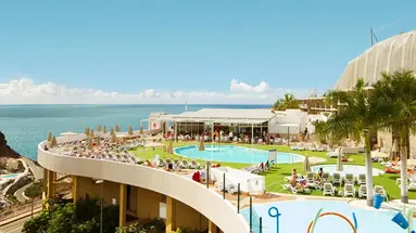 Altamadores Hotel