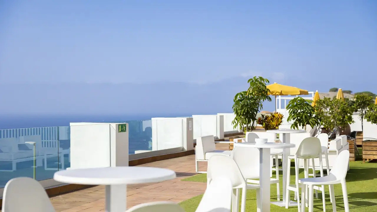 Altamadores Hotel