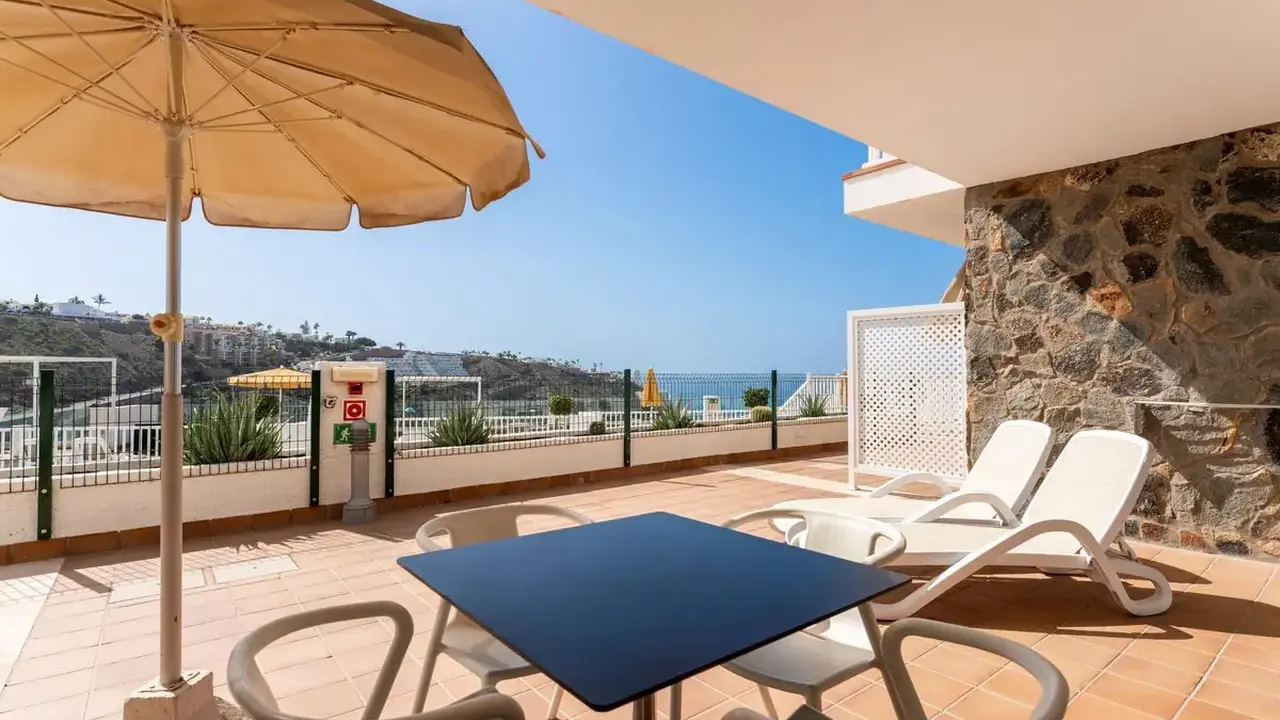 Altamadores Hotel