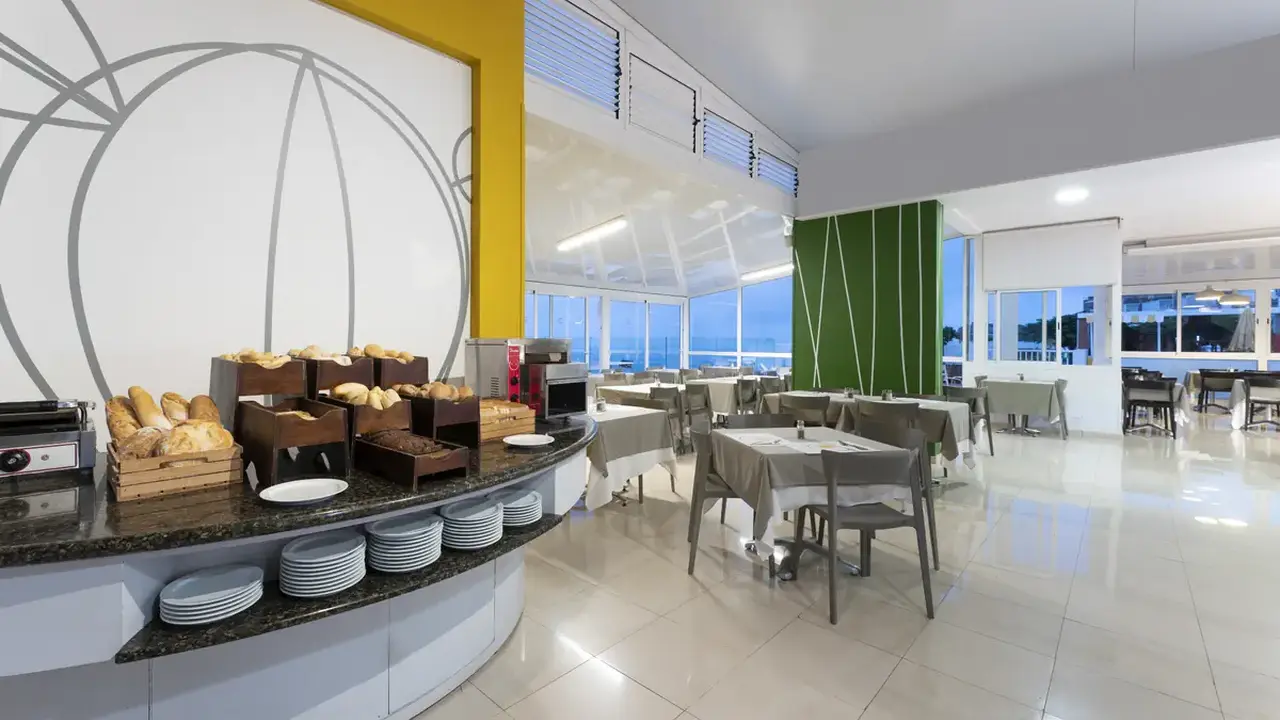 Altamadores Hotel
