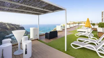 Altamadores Hotel