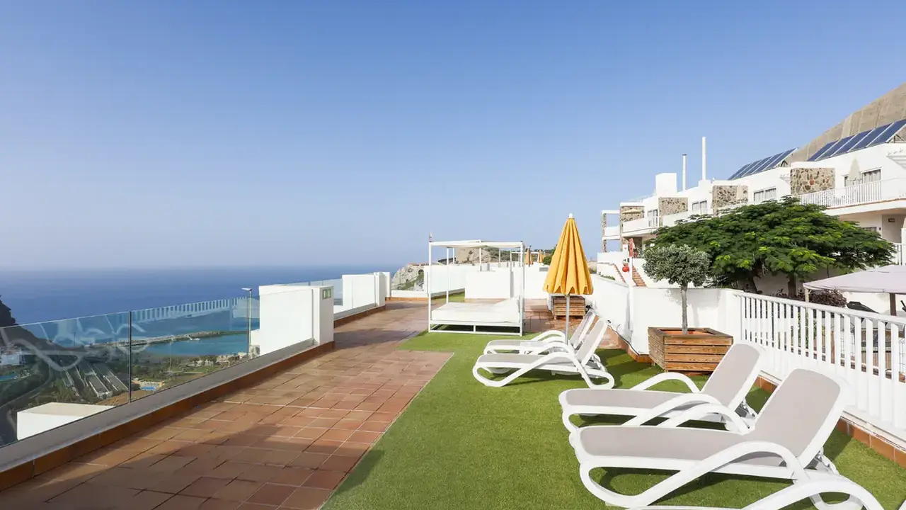 Altamadores Hotel