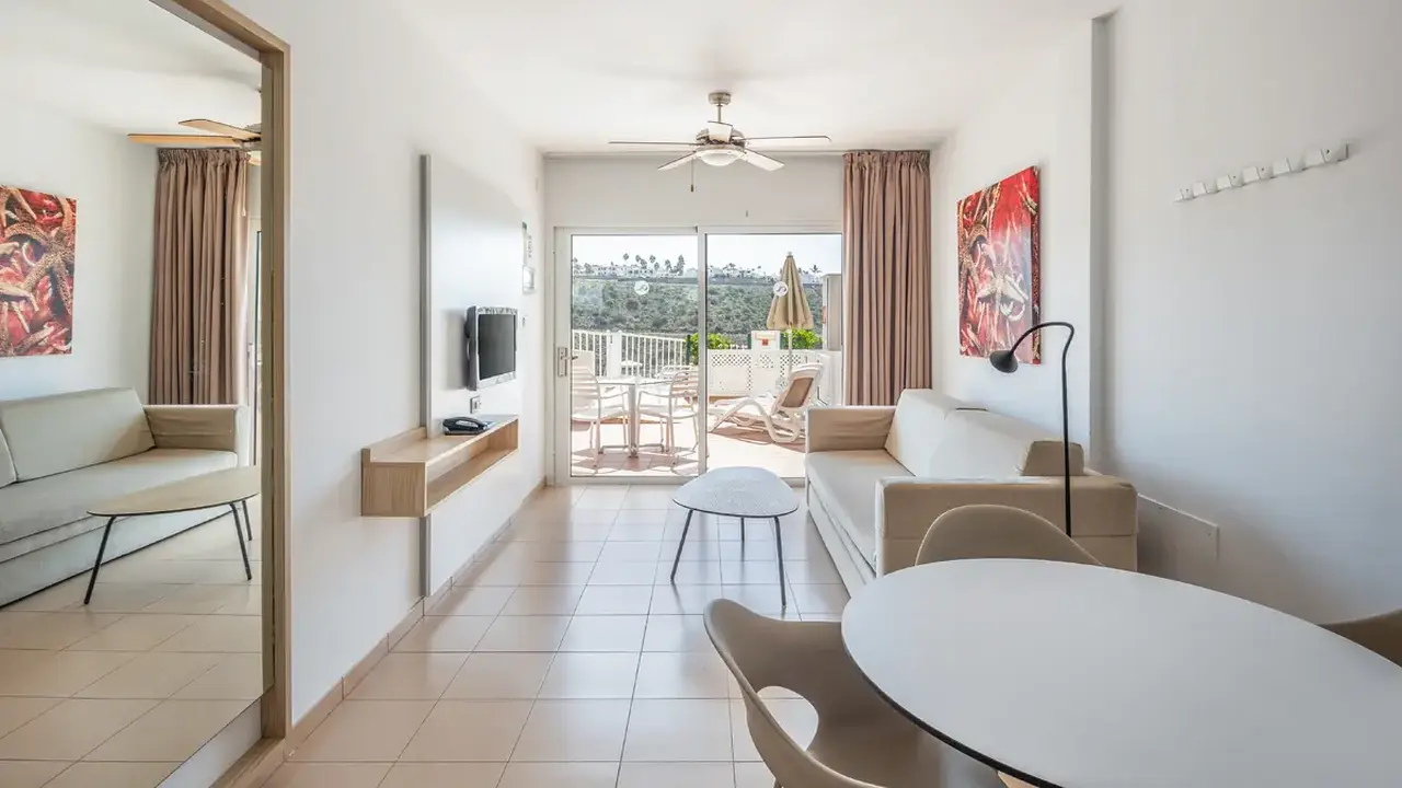 Altamadores Hotel