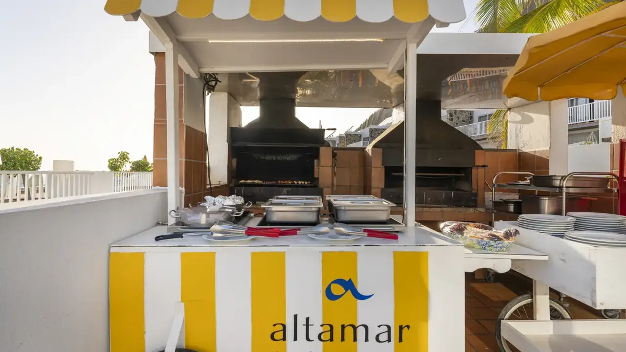 Altamadores Hotel