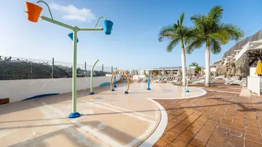Altamadores Hotel