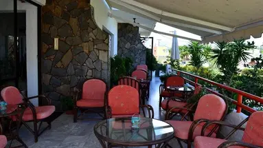 ALTIS HOTEL