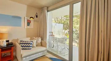 Alua Calvia