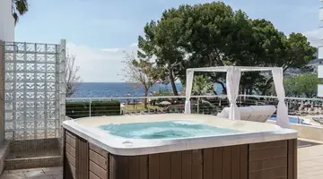 Alua Gran Camp de Mar Hotel