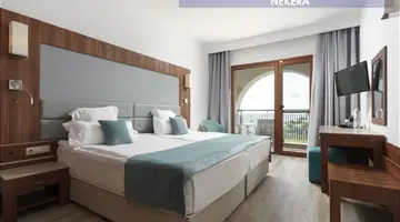 Alua Helios Bay