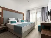 Alua Helios Bay