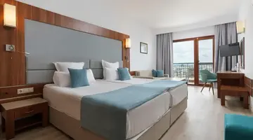 Alua Helios Bay