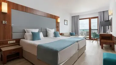 Alua Helios Bay