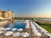 Alua Helios Bay