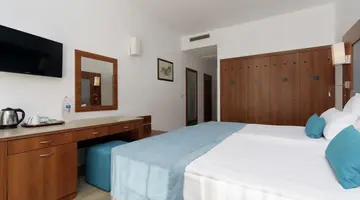 Alua Helios Bay