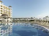 Alua Helios Bay