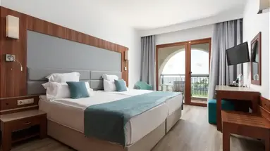 Alua Helios Bay