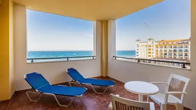 Alua Helios Bay