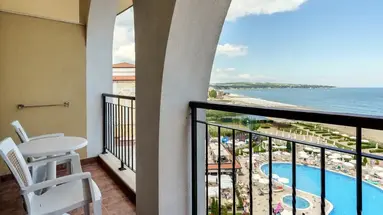 Alua Helios Bay