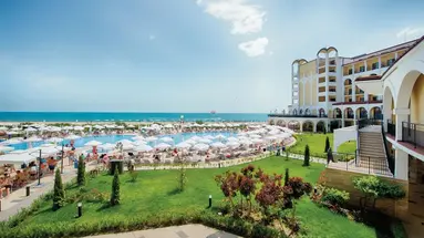 Alua Helios Bay