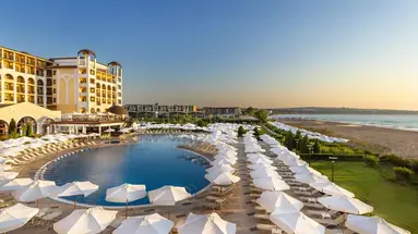 Alua Helios Bay