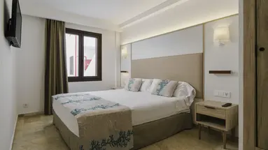 ALUA SUITES LAS ROCAS