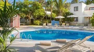 Alua Suites