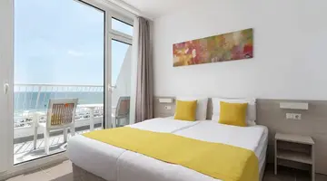 AluaSun Helios Beach