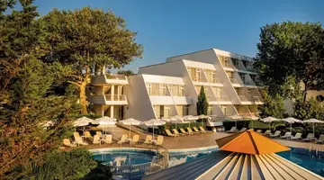 AluaSun Helios Beach