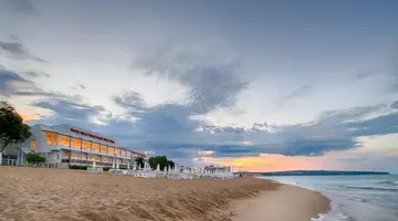 AluaSun Helios Beach
