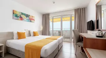 AluaSun Helios Beach