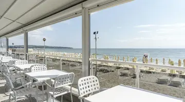 AluaSun Helios Beach